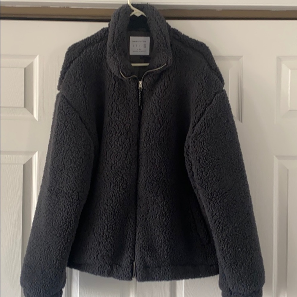 Men’s Urban Outfitters Sherpa zip coat